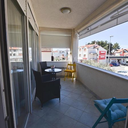 Apartment Nelly- Self Check-In Zadar Exterior foto