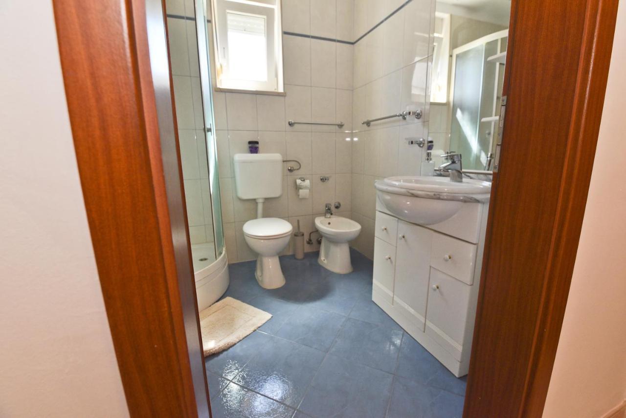 Apartment Nelly- Self Check-In Zadar Exterior foto